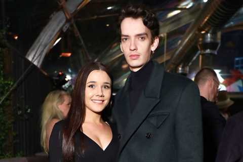 Kodi Smit-McPhee & girlfriend Rebecca Phillipou enjoy a date night at THR’s Oscar Nominees Night