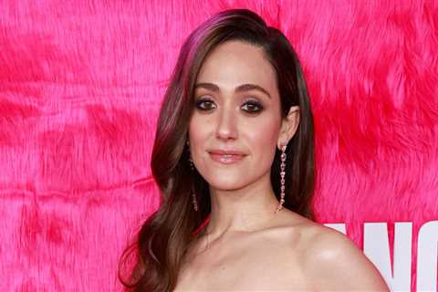 Emmy Rossum glamorous in a dazzling gown at the premiere of ‘Angelyne’