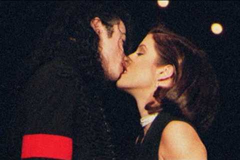 How Lisa Marie's Famous Kiss With Michael Jackson Made Her Feel
