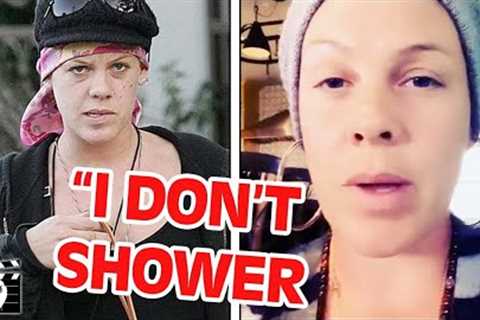 Top 10 Cheapskate Celebrities That Exposed Themselves